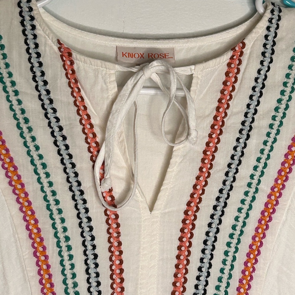 Knox Rose Women's White dress with Colorful Embroidery